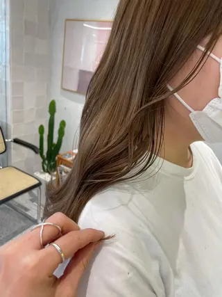 ロング カラー 遠藤 眞実のヘアスタイル