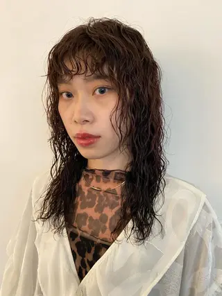 ロング パーマ パーマ、髪質改善 菊地美月のヘアスタイル