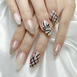 ネイル fein. miku🎀🍼のネイルデザイン