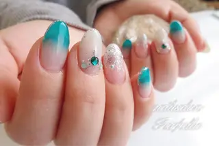 ネイル Farfalla Kieのネイルデザイン