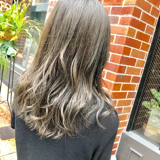 ロング シンタニナオト /梅田茶屋町のヘアスタイル