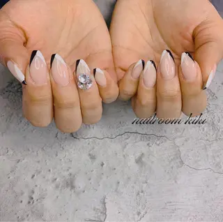 ネイル Salon de kiki所属・Salonde kikiのネイルデザイン