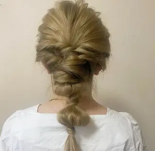 ロング ブリーチ/髪質改善 shiinaのヘアスタイル