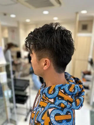 ショート ボブ•ショートカット 草野太一のヘアスタイル