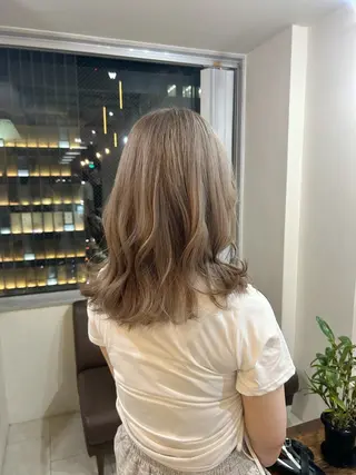 セミロング カラー nano.艶カラー 🍑ヘアアレンジのヘアスタイル