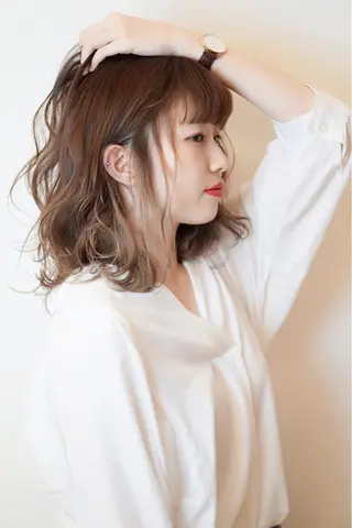 ミディアム カラー ディレクター ノナカのヘアスタイル