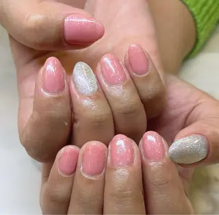 ネイル 渡邉 真衣のネイルデザイン