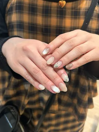 ネイル CLALA Yuri🩶のネイルデザイン