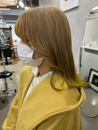 ミディアム カラー 垢抜けハイトーン×ブ ロウリストAZUKIのヘアスタイル