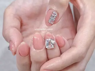 ネイル Uminail&eyelash所属・Umi nail 🫧Liko🫧のネイルデザイン
