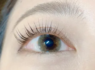 マツエク・マツパ fan.germe 副店長MIYABIのマツエク・マツパデザイン