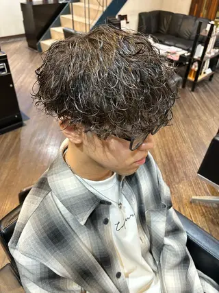 ミディアム パーマ メンズ 大阪/梅田/シャドウ パーマ/ノボリユウタのヘアスタイル