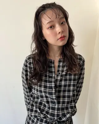 ロング 吉原 由菜のヘアスタイル
