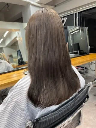 セミロング カラー ウルフカットモデル 🧃Shionのヘアスタイル