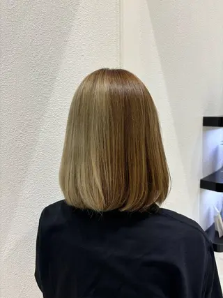 ミディアム 🩶米澤 美月🩶のヘアスタイル