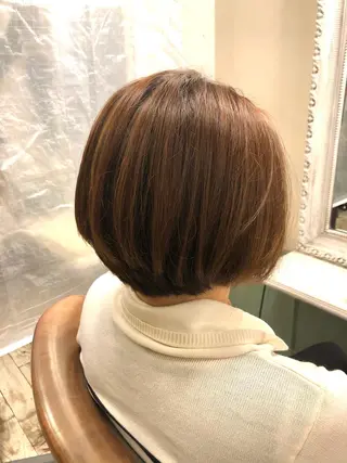 ショート 岩谷 愛依のヘアスタイル