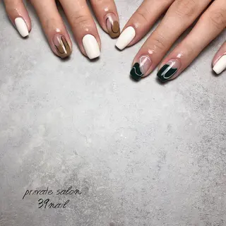 ミディアム ネイル 京橋 【39nail】のネイルデザイン