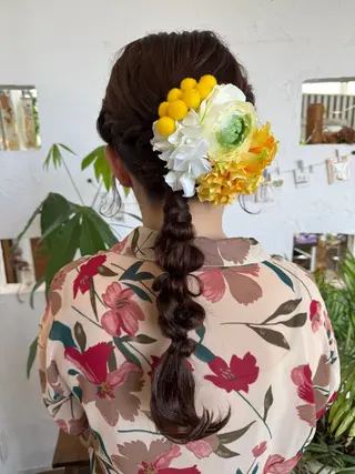 ヘアアレンジ 🌸小掛🌸 豊橋外国人風カラーのヘアスタイル