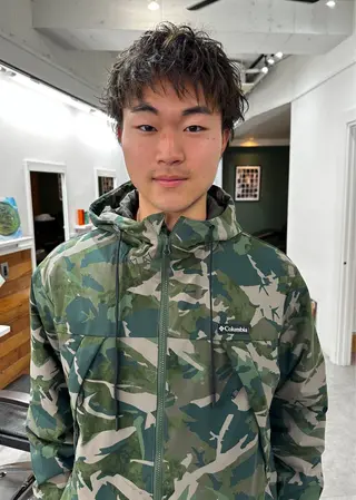 ショート メンズ グランジヘア 無造作ヘアHYUGAのヘアスタイル