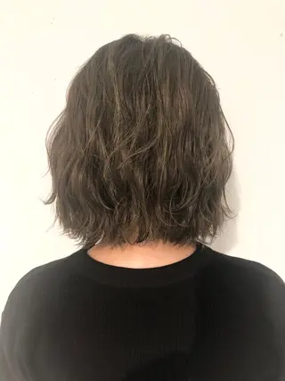 ミディアム 🍂秋の透け感カ ラー🍂HIDEKAのヘアスタイル