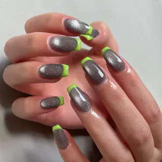 ネイル Manon Yuiのマツエク・マツパデザイン