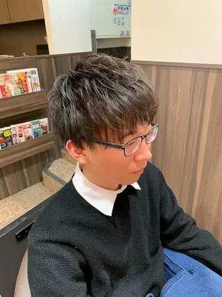 ショート パーマ メンズ IwAsh中山所属・✂︎中山ブリーチ・ パーマ✂︎露木智也のヘアスタイル