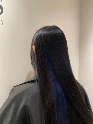 ロング カラー 透明感カラー🧡🌿 Mioのヘアスタイル