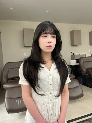 セミロング 透明感カラー🎨 磯部拓磨のヘアスタイル