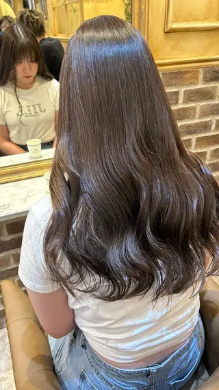 ロング カラー Blanche by artina川崎店所属・ゆう🫧 透明感/ハイトーンのヘアスタイル