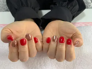 ネイル 手塚 里奈のネイルデザイン