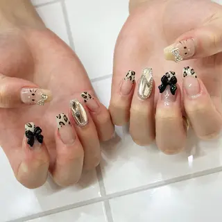 ネイル Elegancia. Hiromiのネイルデザイン