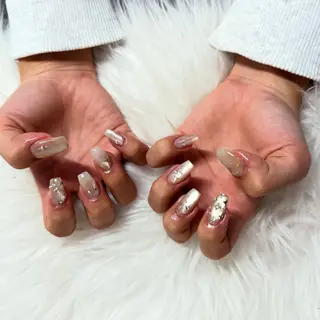 ミディアム mao .のネイルデザイン