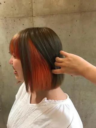 セミロング カラー 一ノ瀬 蘭のヘアスタイル
