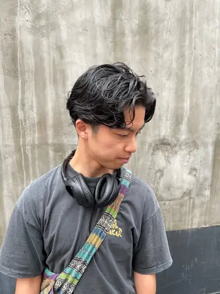 ミディアム パーマ メンズ ニュアンスパーマ/ メンズカット田島勇樹のヘアスタイル