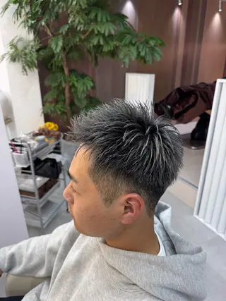 ショート カラー メンズ R/🤎 パーマ＆ブリーチ🔥のヘアスタイル