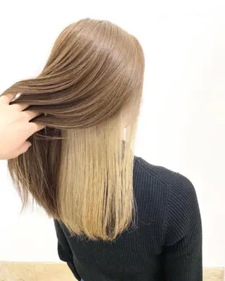 ロング レディース人気 🦊菅谷のヘアスタイル