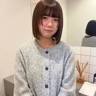 ミディアム 舟橋耀/ブリーチカラ ー/レイヤーカットのヘアスタイル