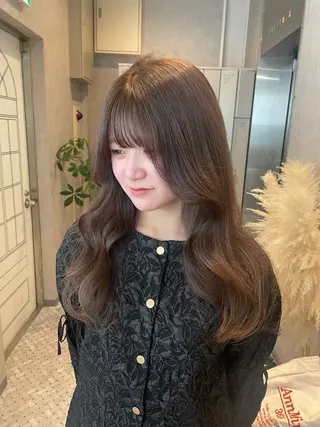 ロング 女性スタイリスト専門サロン Zina 天神西通り所属・艶髪韓国ヘア MANAMI🎀のヘアスタイル