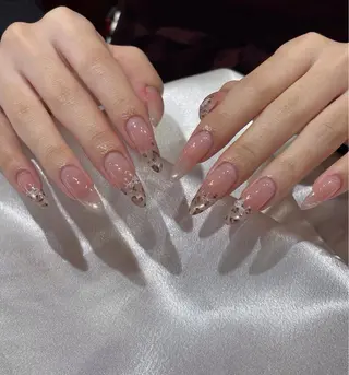 ネイル Ryu Nail Studio所属・Ryu Nail 新大久保のネイルデザイン
