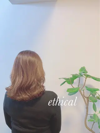セミロング カラー 【エシカル】 HOSOMIのヘアスタイル