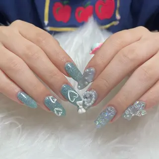 ネイル h's dazz harukaのネイルデザイン