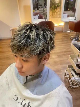 ショート du:c【デューク】垂水店所属・いしづか ゆうとのヘアスタイル