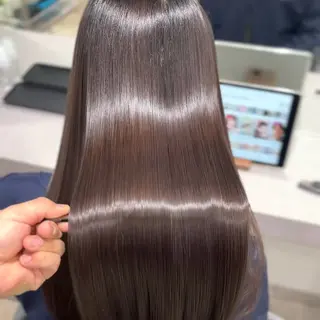 ロング 🚨無料縮毛矯正 モデル募集中🚨のヘアスタイル