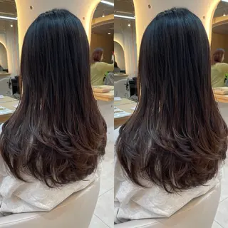 ロング ブリーチ無しダブル カラー🦕まどかのヘアスタイル