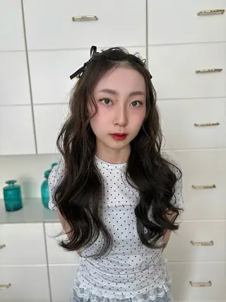 ロング hair make BEHIVE ichibancho AVEDA所属・渡邉  日向子 🌙レイヤー・パーマのヘアスタイル