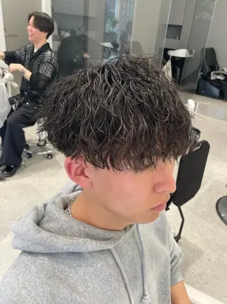 パーマ メンズ 無料ショートモデル 募集中❗️秋山ひらいのヘアスタイル