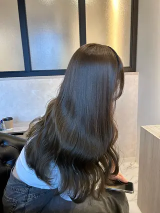 ロング カラー &chaLme   心斎橋所属・emi/髪質改善/ 韓国風/艶カラーのヘアスタイル
