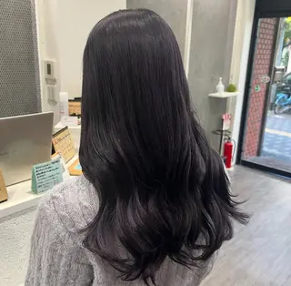 ロング カラー 生尾 虹水のヘアスタイル
