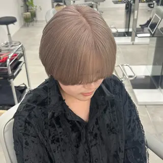 ミディアム REAL 心斎橋所属・ブリーチ/ベージュ /ピンク🦋ナツミのヘアスタイル