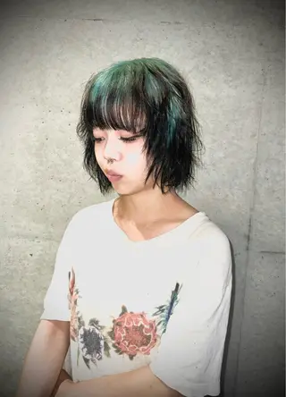 ショート カラー デザインカラー⭐︎★ 🐆hyoma🐆のヘアスタイル